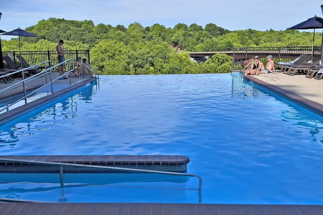 Amenity, photo 1 of 5