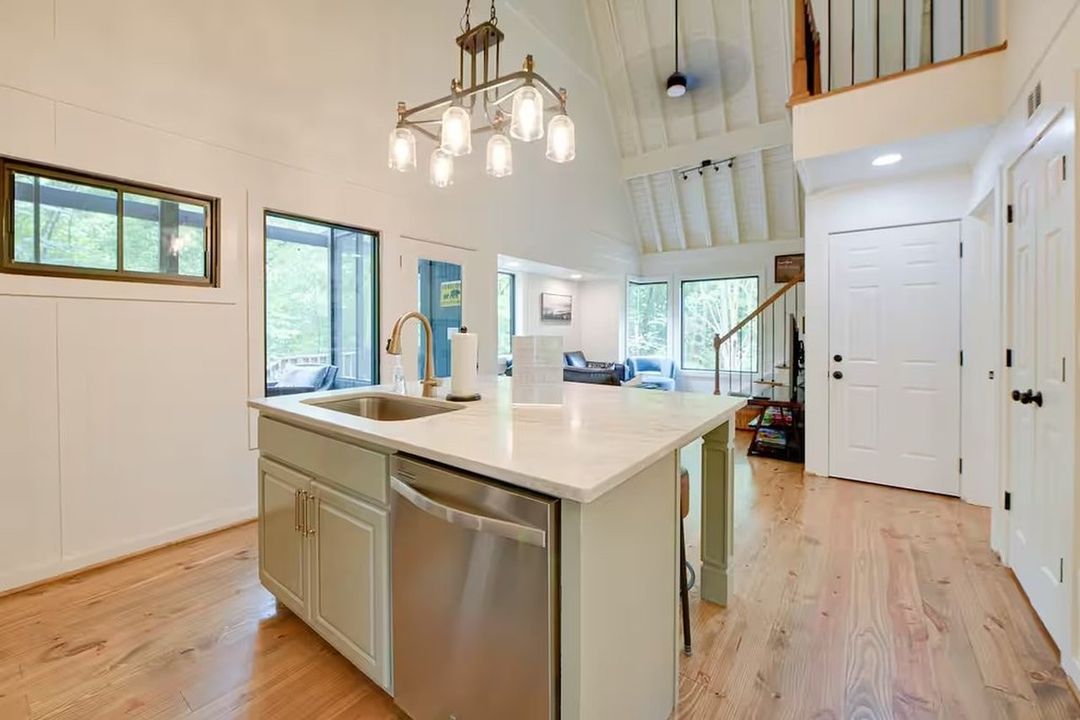 Kitchen, photo 5 of 6